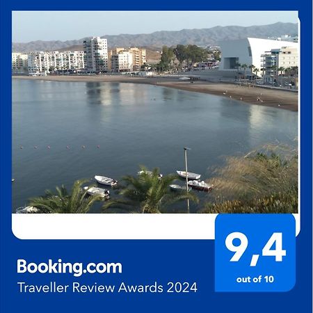 Aguilas Playa Ngoại thất bức ảnh
